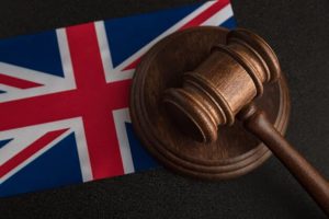 مهاجرت وکیل به انگلیس